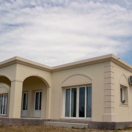 Ayerina Semi-Detached Villas 아릴라스 외부 사진