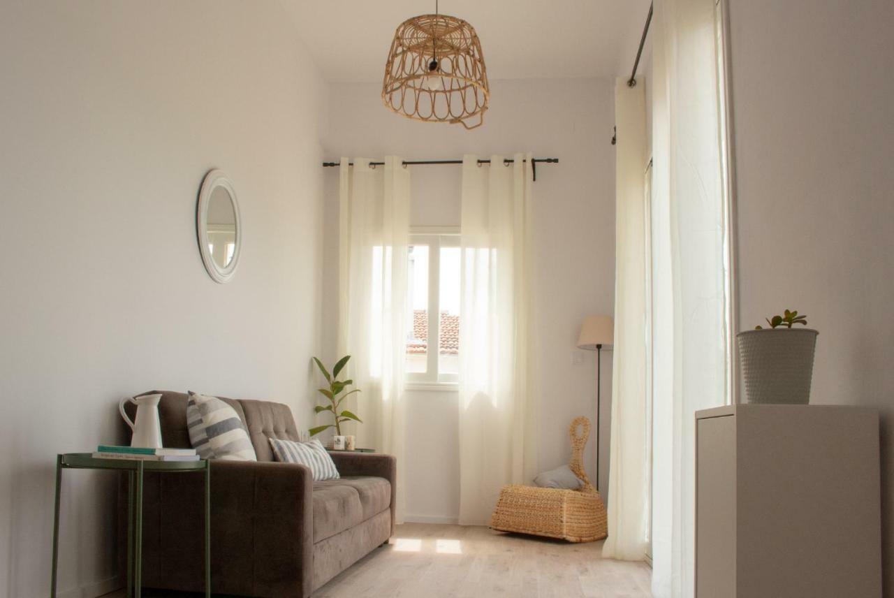 Ayerina Semi-Detached Villas 아릴라스 외부 사진